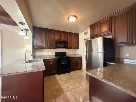 Kitchen - 5131 N 20th Ave, Phoenix, AZ 85015 photo 1 of 2