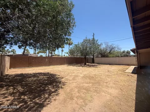 Exterior - 5131 N 20th Ave, Phoenix, AZ 85015 photo 4 of 4