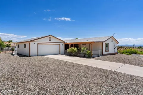 440 S Starlight Dr, Clarkdale, AZ 86324