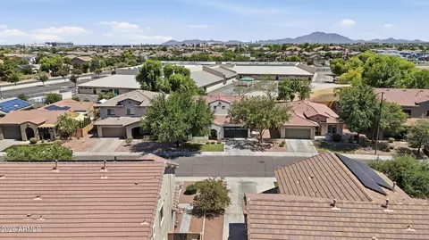 View/Area - 1285 E Parkview Dr, Gilbert, AZ 85295 photo 6 of 6