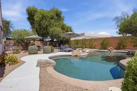 Exterior - 1285 E Parkview Dr, Gilbert, AZ 85295 photo 7 of 7