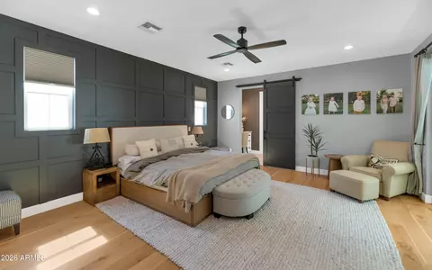 Bedroom - 5321 Earll Dr, Phoenix, AZ 85018 photo 2 of 4