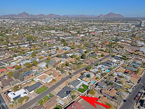 View/Area - 1215 E Cambridge Ave, Phoenix, AZ 85006 photo 2 of 3