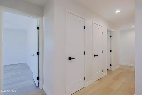 Entry Way - 1215 E Cambridge Ave, Phoenix, AZ 85006 photo 3 of 3