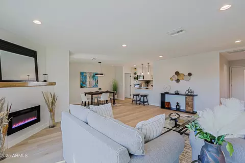 Living - 1215 E Cambridge Ave, Phoenix, AZ 85006 photo 4 of 4