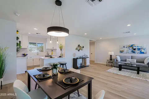 Dining - 1215 E Cambridge Ave, Phoenix, AZ 85006 photo 3 of 4