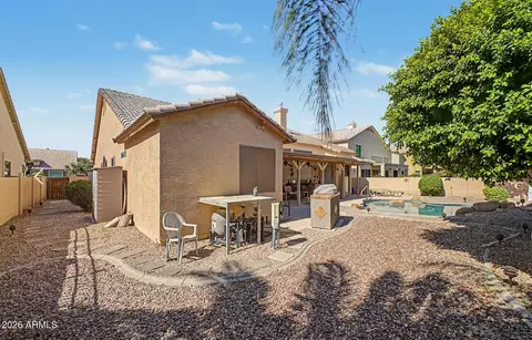 Exterior - 433 W Desert Ave, Gilbert, AZ 85233 photo 3 of 3