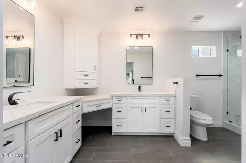 Bath - 1411 E Dava Dr, Tempe, AZ 85283 photo 1 of 4