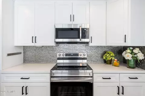 Kitchen - 1411 E Dava Dr, Tempe, AZ 85283 photo 3 of 3