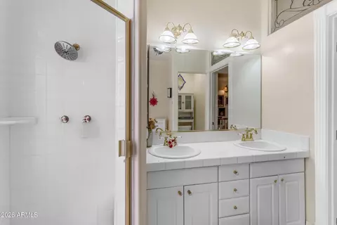 Bath - 616 E Carver Rd, Tempe, AZ 85284 photo 10 of 14