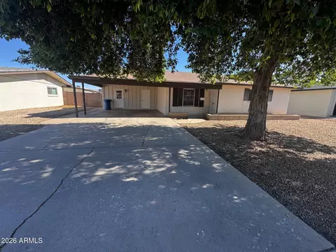 2072 E Donner Dr, Tempe, AZ 85282