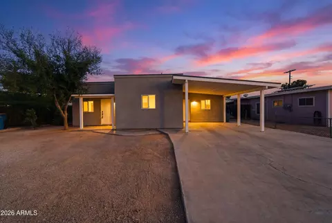 2709 E Phelps Rd, Phoenix, AZ 85032