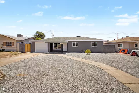 4437 E Almeria Rd, Phoenix, AZ 85008