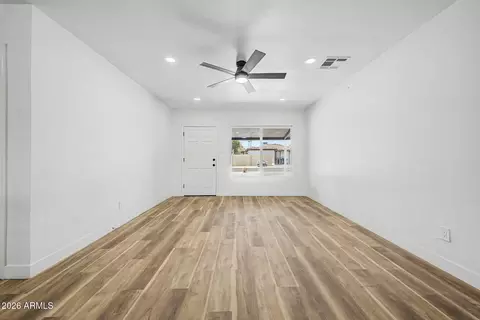 Living - 4437 E Almeria Rd, Phoenix, AZ 85008 photo 1 of 2