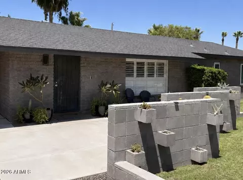 1818 W Las Palmaritas Dr, Phoenix, AZ 85021