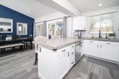 Kitchen - 1256 E Utopia Rd, Phoenix, AZ 85024 photo 1 of 2