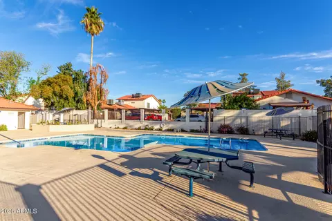 Exterior - 2842 E Beck Ln #2, Phoenix, AZ 85032 photo 7 of 11
