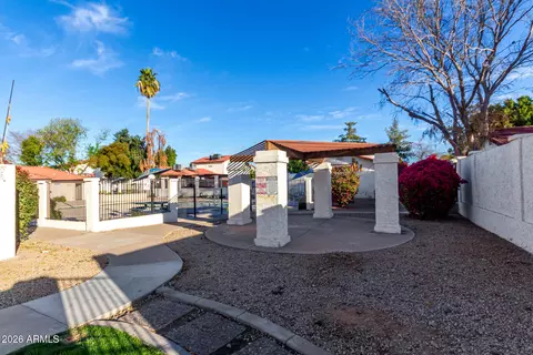Exterior - 2842 E Beck Ln #2, Phoenix, AZ 85032 photo 9 of 11