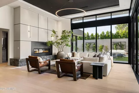 Living - 2228 E Solar Dr, Phoenix, AZ 85020 photo 1 of 10