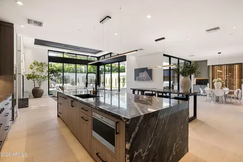 Kitchen - 2228 E Solar Dr, Phoenix, AZ 85020 photo 2 of 3