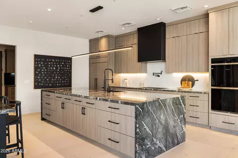 Kitchen - 2228 E Solar Dr, Phoenix, AZ 85020 photo 3 of 3
