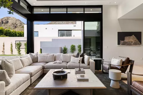 Living - 2228 E Solar Dr, Phoenix, AZ 85020 photo 8 of 10