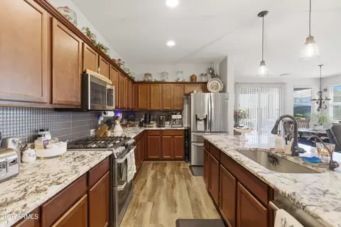 Kitchen - 10831 E Calypso Ave, Mesa, AZ 85208 photo 4 of 4