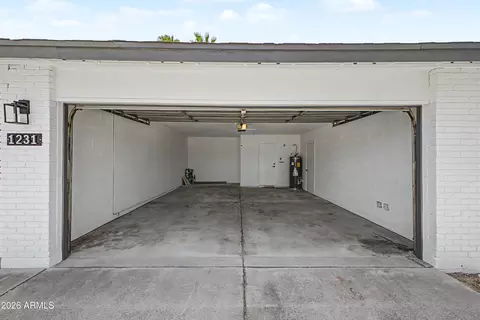 1231 W Barrow Dr, Chandler, AZ 85224