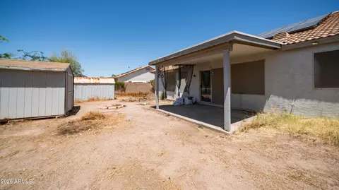 Exterior - 861 W 13th Ave, Apache Junction, AZ 85120 photo 2 of 4