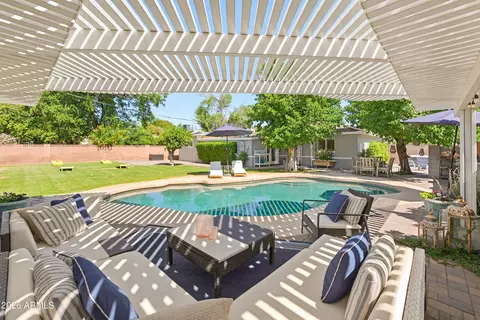 1603 W Rovey Ave, Phoenix, AZ 85015