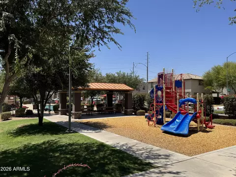 Exterior - 6843 E Posada Cir, Mesa, AZ 85212 photo 6 of 7