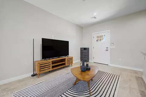 Living - 1908 W Lawrence Rd #12, Phoenix, AZ 85015 photo 1 of 2
