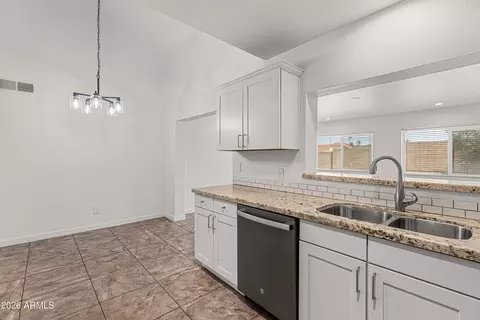 Kitchen - 1314 E Topeka Dr, Phoenix, AZ 85024 photo 1 of 3