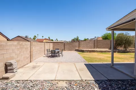 Exterior - 1314 E Topeka Dr, Phoenix, AZ 85024 photo 9 of 13