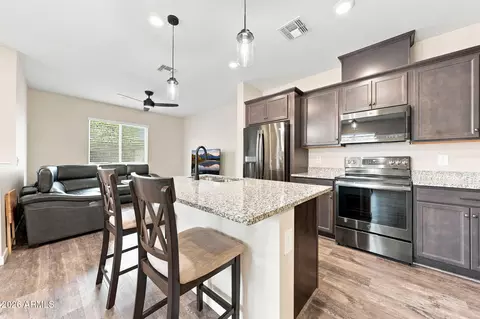 Kitchen - 779 E Doral Ave #101, Gilbert, AZ 85297 photo 2 of 3