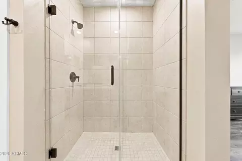 Bath - 779 E Doral Ave #101, Gilbert, AZ 85297 photo 3 of 4