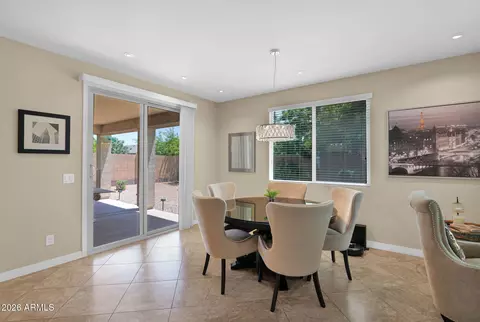 Dining - 2839 E Muirfield St, Gilbert, AZ 85298 photo 3 of 3