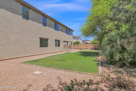 Exterior - 2839 E Muirfield St, Gilbert, AZ 85298 photo 7 of 10