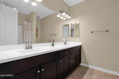 Bath - 2839 E Muirfield St, Gilbert, AZ 85298 photo 4 of 4