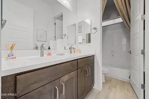 Bath - 8041 E Jacaranda St, Mesa, AZ 85207 photo 3 of 4