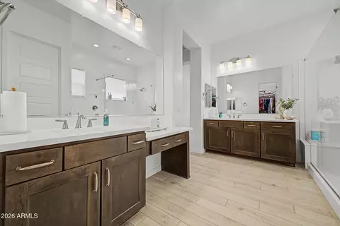 Bath - 8041 E Jacaranda St, Mesa, AZ 85207 photo 1 of 4