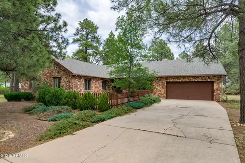 2468 N Strawberry Way, Flagstaff, AZ 86004