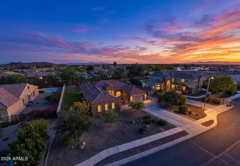 6615 W Leiber Pl, Glendale, AZ 85310