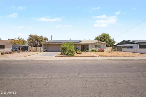 6526 W Oregon Ave, Glendale, AZ 85301
