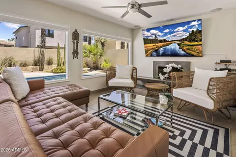 Living - 4312 E Sells Dr, Phoenix, AZ 85018 photo 3 of 3