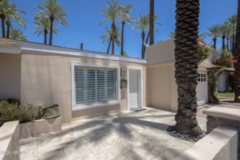 Exterior - 4312 E Sells Dr, Phoenix, AZ 85018 photo 11 of 12