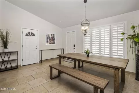 Dining - 4312 E Sells Dr, Phoenix, AZ 85018 photo 1 of 4