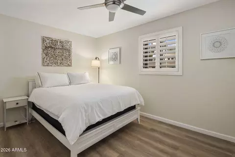 Bedroom - 4312 E Sells Dr, Phoenix, AZ 85018 photo 2 of 4