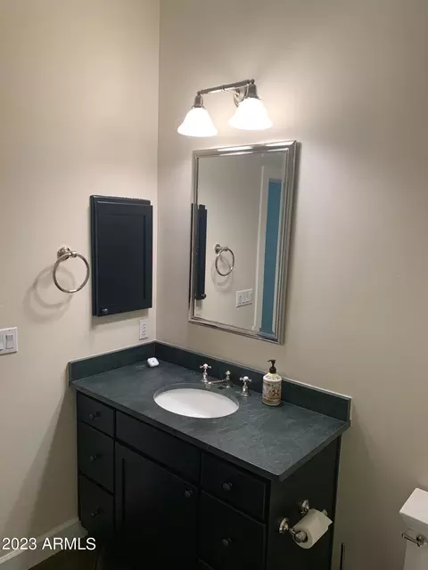 Bath - 2201 E Grapevine Dr, Payson, AZ 85541 photo 15 of 16