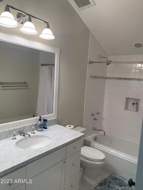 Bath - 2201 E Grapevine Dr, Payson, AZ 85541 photo 13 of 16